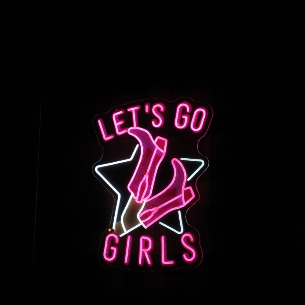 6/3: Let’s Go Girls Raid Train: Americana🇺🇸 - Picture 4 of 4